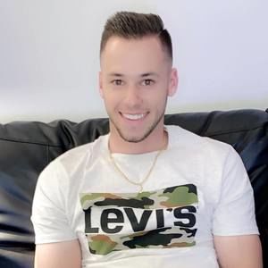 Meet your Posher, Andrew